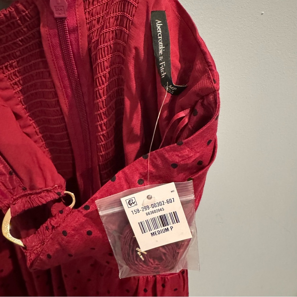 NWT Abercrombie & Fitch Strapless Cutout Maxi Dress in Plum Dot, Size MP - Picture 9 of 13